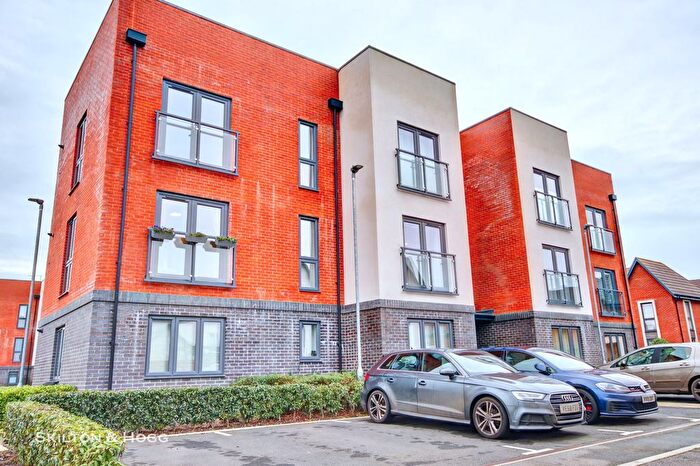 2 Bedroom Flat For Sale In Fotheringhay Close, Daventry, NN11