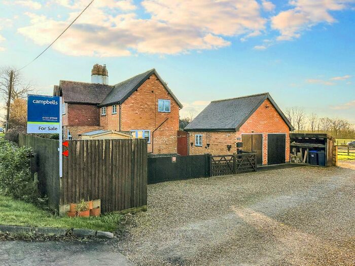 3 Bedroom Semi-Detached House For Sale In Kilsby Grange Cottage, Kilsby, CV23