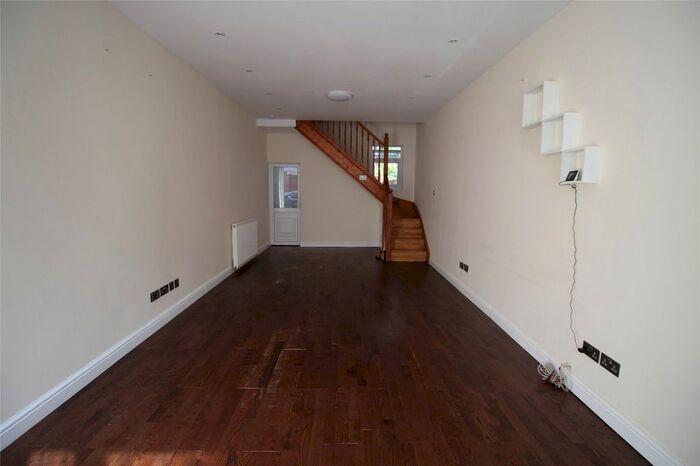 3 Bedroom Terraced House To Rent In Tudor Road, Leicester, Leicestershire, LE3