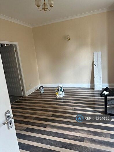 1 Bedroom Flat To Rent In Keighley Road, Bradford, BD8