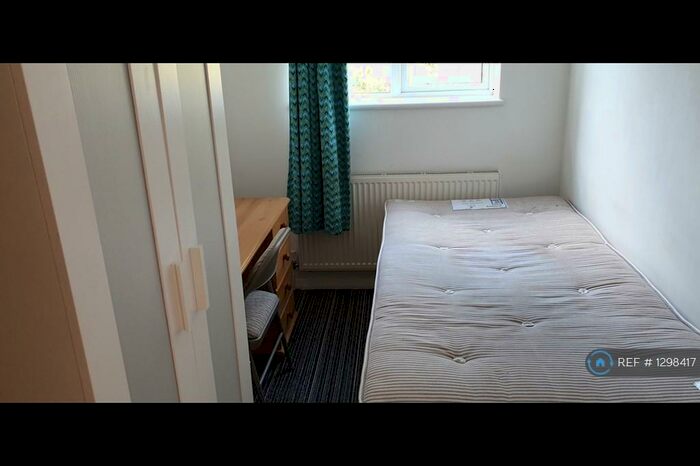 2 Bedroom Terraced House To Rent In Purcel Close, Colchester, CO4