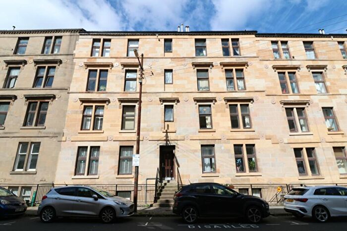 2 Bedroom Flat To Rent In West End Park Street, Glasgow, Glasgow City, G3