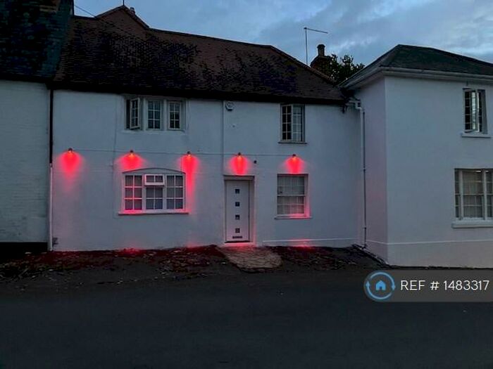 13 Bedroom Semi-Detached House To Rent In London Road, Shrewton, Salisbury, SP3