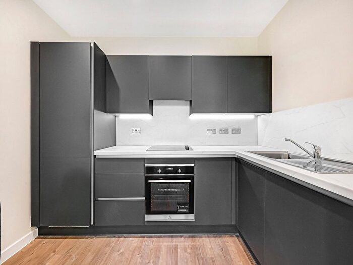 1 Bedroom Flat To Rent In Blackhorse View, Forest Road, Walthamstow, E17