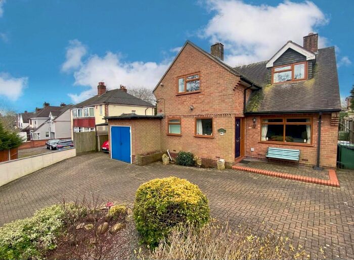 3 Bedroom Detached House To Rent In Grove Road, Stone, ST15