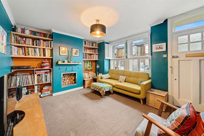 3 Bedroom Terraced House For Sale In Foxbury Road, Bromley, BR1