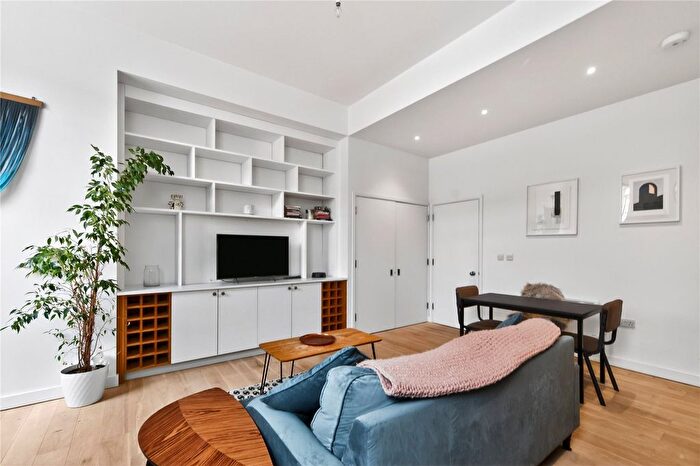 1 Bedroom Flat To Rent In London Road, London, E13