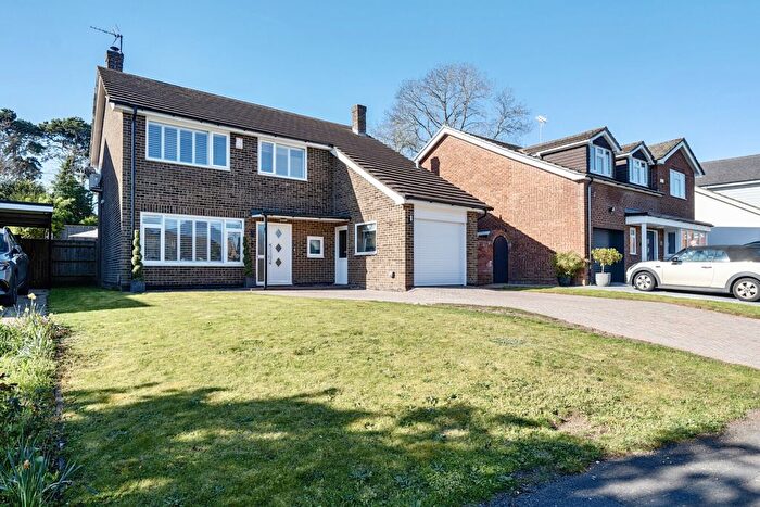 4 Bedroom Detached House For Sale In Nursery Gardens, Purley On Thames, Reading, Berkshire, RG8