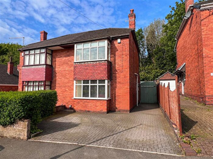 3 Bedroom Semi-Detached House For Sale In Granville Avenue, Sneyd Green, ST1