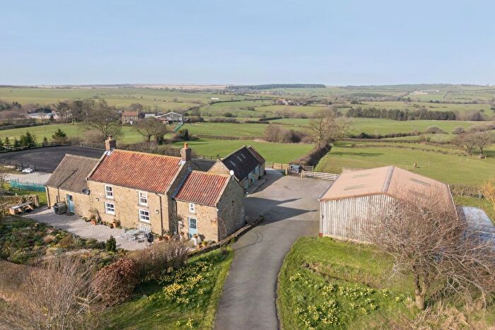 3 Bedroom Equestrian For Sale In Ugthorpe, Whitby, YO21