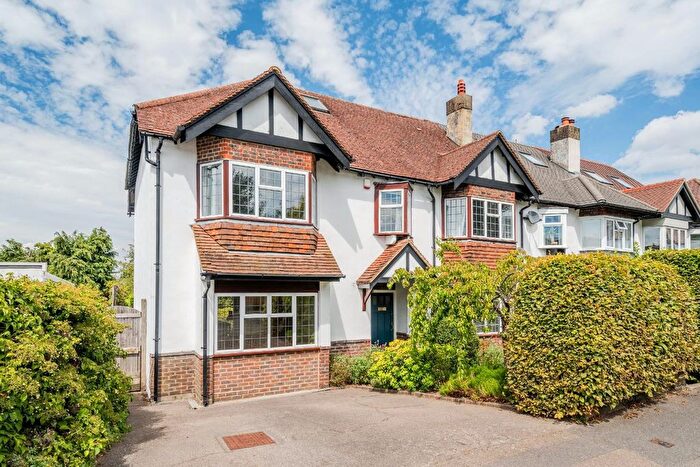 5 Bedroom End Terrace House For Sale In Sandersfield Road, Banstead, SM7