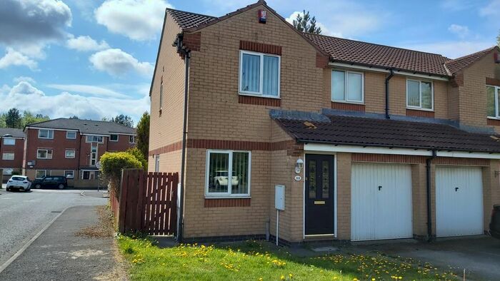 3 Bedroom Semi-Detached House To Rent In Limekiln Court, Wallsend NE28