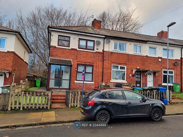 3 Bedroom Semi-Detached House To Rent In Tennyson Road, Middleton, Manchester, M24