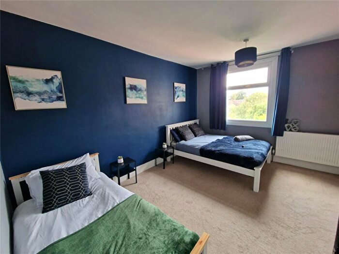 3 Bedroom Terraced House For Sale In Jakeman Road, Birmingham, West Midlands, B12