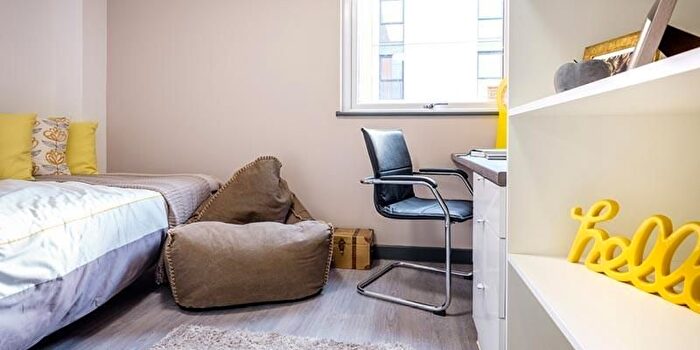 Studio To Rent In Albert Street, Newcastle Upon Tyne, NE1