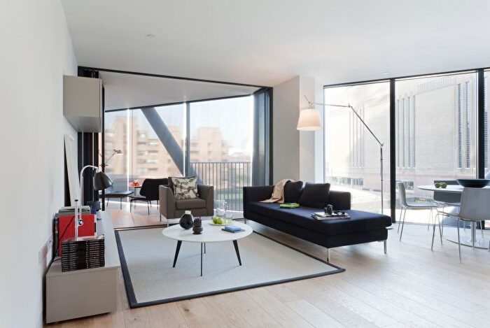 2 Bedroom Flat To Rent In Neo Bankside, Holland Street, SE1