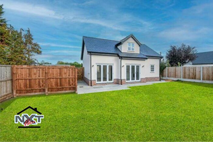 3 Bedroom Detached House To Rent In The Street, Chelmsford, Essex, CM2