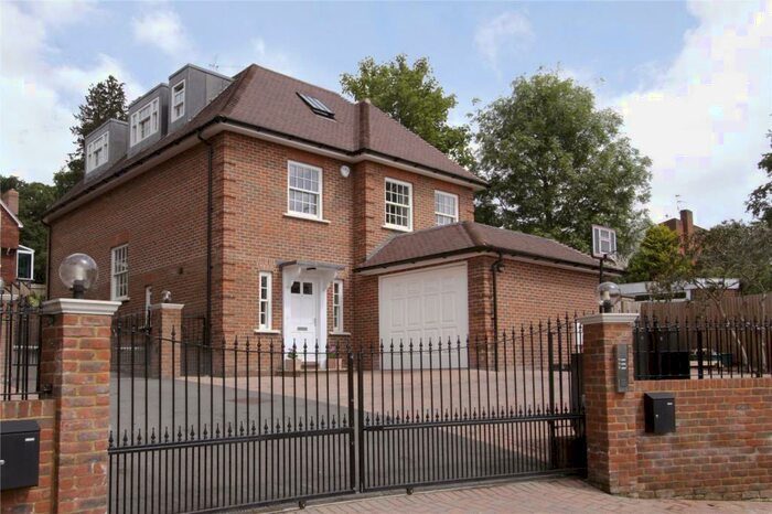 5 Bedroom Detached House To Rent In Southwood Avenue, Kingston Upon Thames, Surrey, KT2