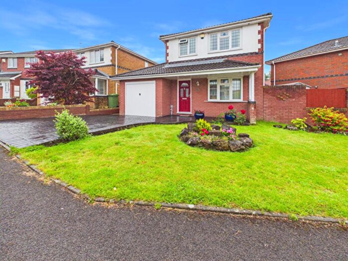 3 Bedroom Detached House For Sale In Birchwood Gardens, Whitchurch, Cardiff., CF14
