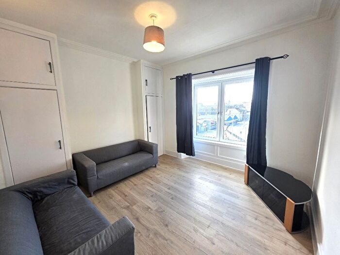 1 Bedroom Flat To Rent In Commerce Street, City Centre, Aberdeen, AB11