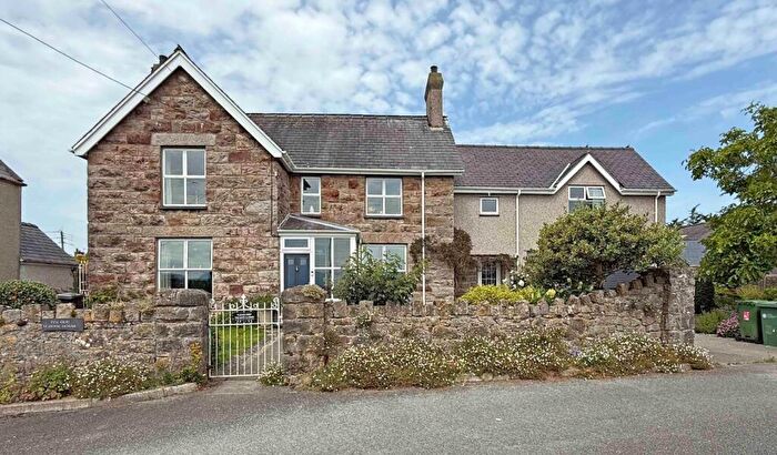 5 Bedroom Detached House For Sale In Brynsiencyn, Llanfairpwll, Isle Of Anglesey, LL61
