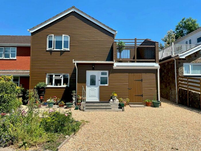 2 Bedroom Detached House For Sale In Maesmawr, Rhayader, Powys, LD6