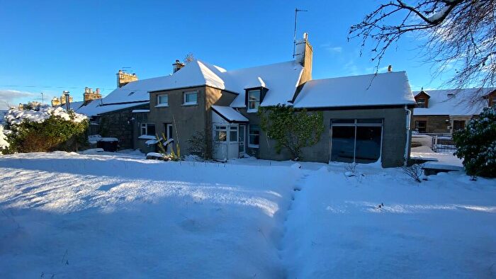 3 Bedroom Detached House For Sale In The Poplars, Upper King St, Tain, Ross-Shire, IV19