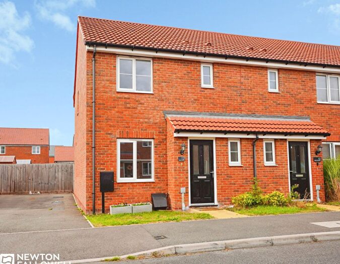 3 Bedroom End Of Terrace House For Sale In William Gardens, Retford, DN22