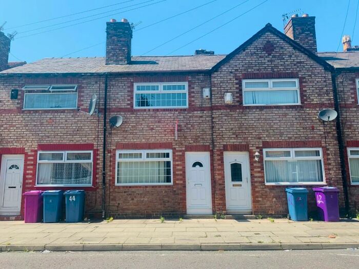 2 Bedroom House To Rent In Bishopgate Street, L15