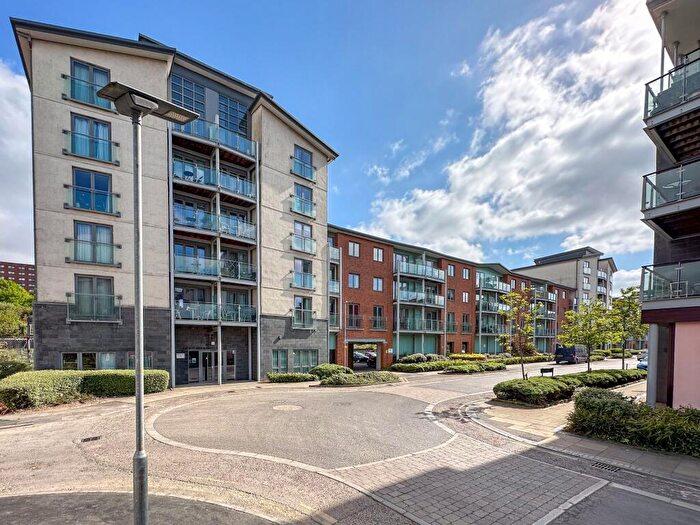 Apartment For Sale In Willbrook House, Worsdell Drive, Gateshead, NE8
