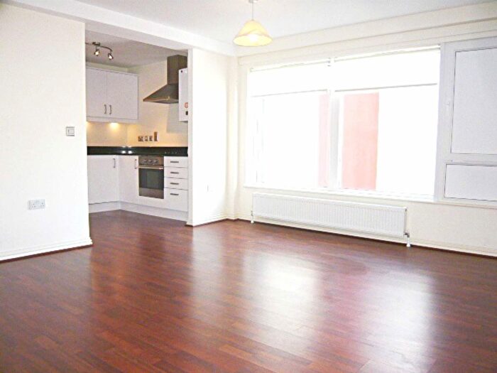 1 Bedroom Flat To Rent In Elm Grove, London, SW19