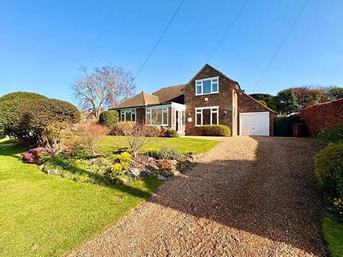 3 Bedroom Detached House For Sale In Maple Walk, Bexhill-On-Sea, TN39