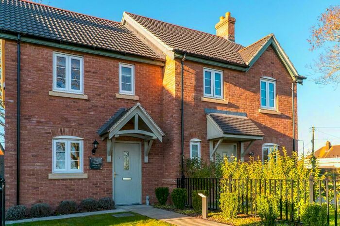 2 Bedroom Semi-Detached House For Sale In Wyberton Low Road, Wyberton, Boston, PE21