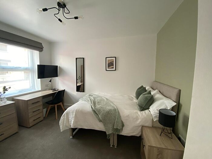 1 Bedroom Semi Detached House To Rent In Room, High Street, Newhall, Swadlincote, Derbyshire, DE11
