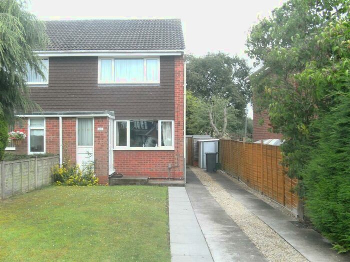 2 Bedroom Property To Rent In Granby Close, Redditch, B98