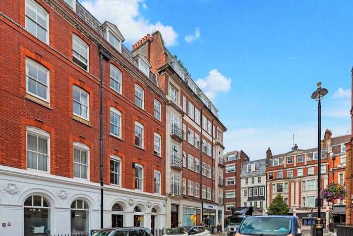 2 Bedroom Flat To Rent In Welbeck Street, London, W1G