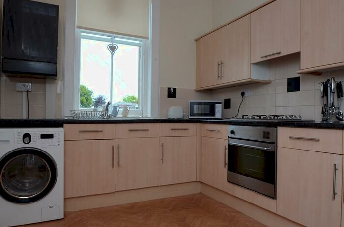 3 Bedroom Flat To Rent In Queensferry Road, Ferry Road, Edinburgh, EH4