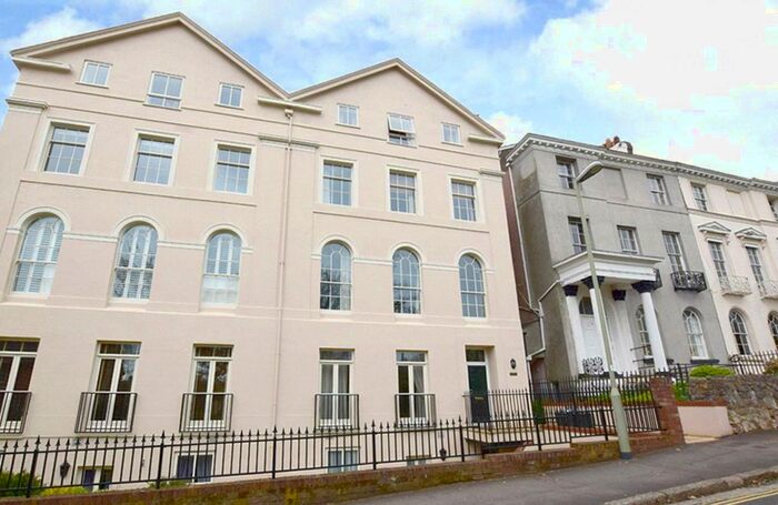 2 Bedroom Apartment To Rent In Exeter, EX1