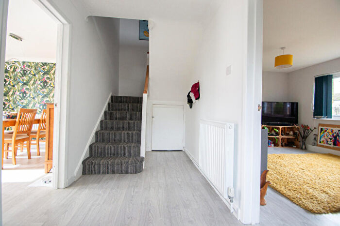 3 Bedroom Semi-Detached House For Sale In Westward Deals, Kedington, CB9
