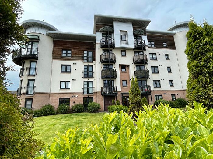 2 Bedroom Flat To Rent In Ocean Way, Leith, Edinburgh, EH6