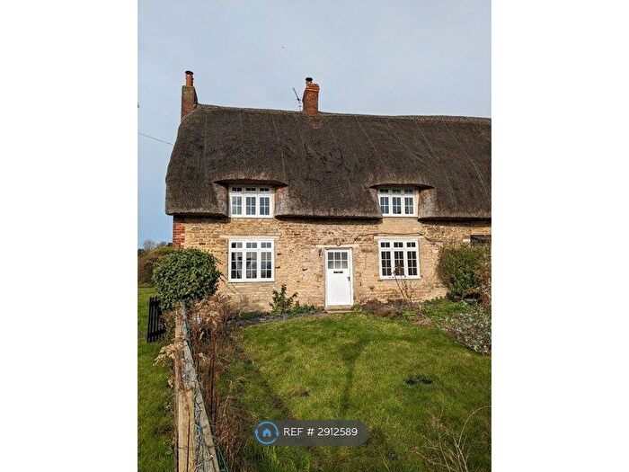 3 Bedroom Semi-Detached House To Rent In Northamptonshire, Weekley, NN16