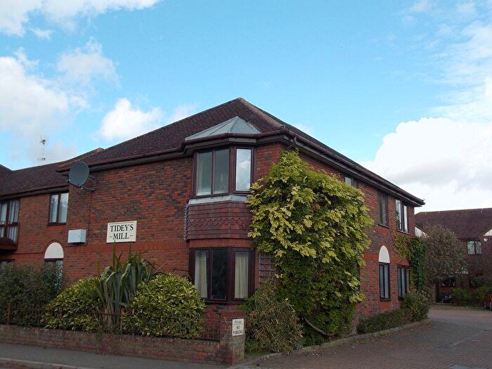 1 Bedroom Flat To Rent In Tideys Mill, Partridge Green, RH13