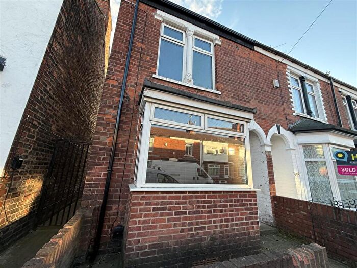 2 Bedroom End Of Terrace House To Rent In Belvoir Street, Hull, HU5