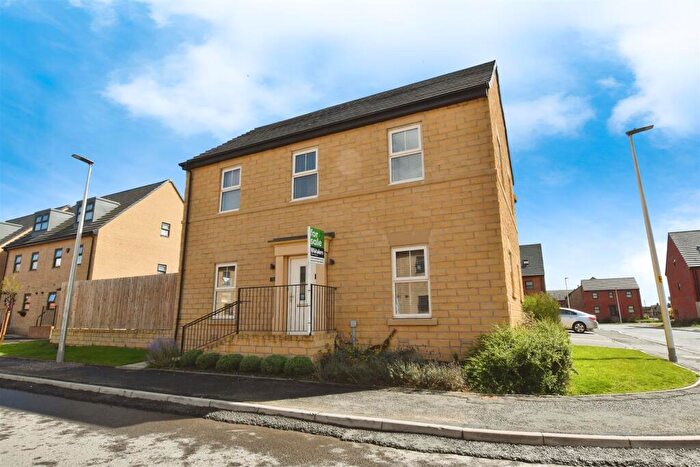 4 Bedroom Detached House For Sale In Brigham Grove, Hull, HU9