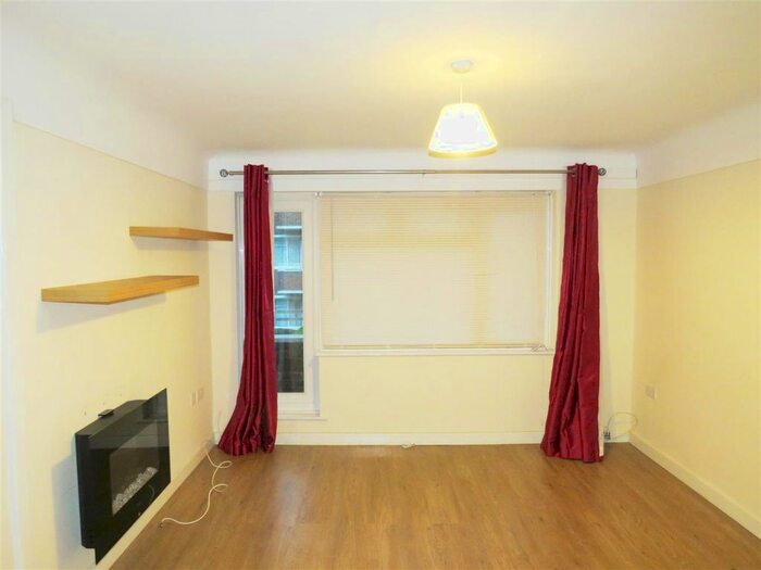 1 Bedroom Flat To Rent In Shirley Road, Shirley, Southampton, SO15