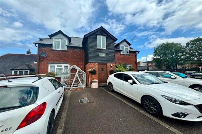 1 Bedroom Apartment To Rent In Fair Oak, Eastleigh, SO50