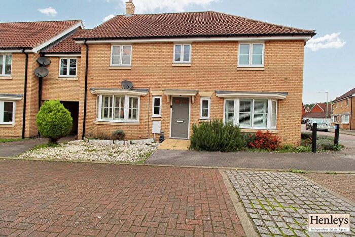 3 Bedroom Semi Detached House To Rent In Yew Tree Close, Mildenhall, Bury St. Edmunds, IP28