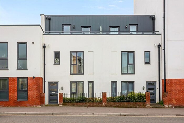 4 Bedroom Town House For Sale In Fairview Road, Cheltenham, GL52