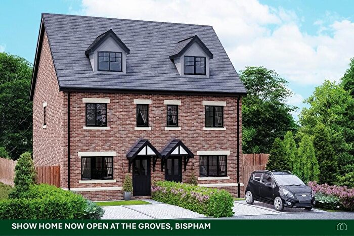 3 Bedroom Semi-Detached House For Sale In The Groves, Faraday Way, Bispham, FY2