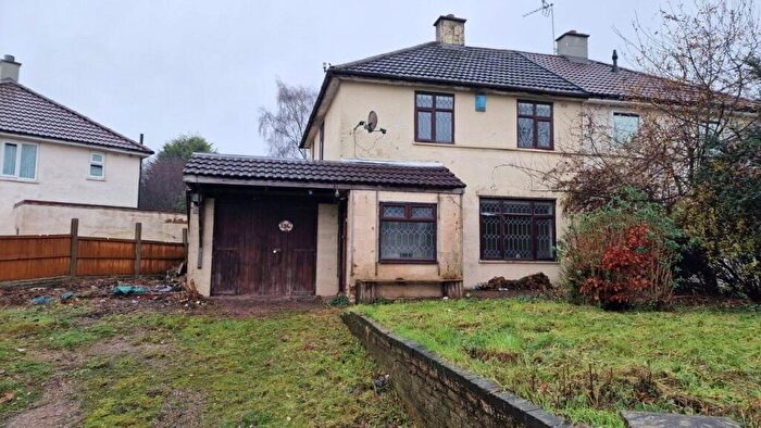 2 Bedroom Semi Detached House For Sale In Coney Green Drive, Birmingham, West Midlands, B31